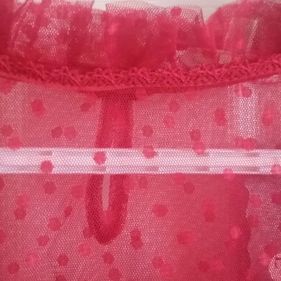 Pretty Angel Haut en soie mélangée à dentelle florale- bordeaux Taille L - Picture 11 of 11